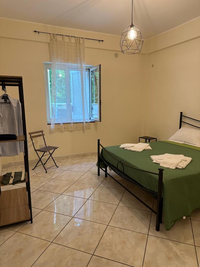 In Famiglia Apartment And Rooms For Pompei, Amalfi, Sorrento And Salerno Sant'Egidio del Monte Albino Exterior photo